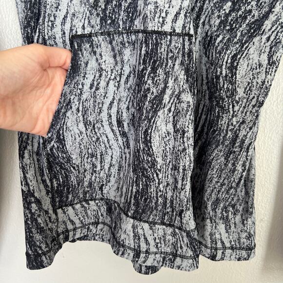 Lululemon Runbeam Hoodie Top Half Zip Texture Twist Athletic Black Gray Women 4 - Picture 7 of 11